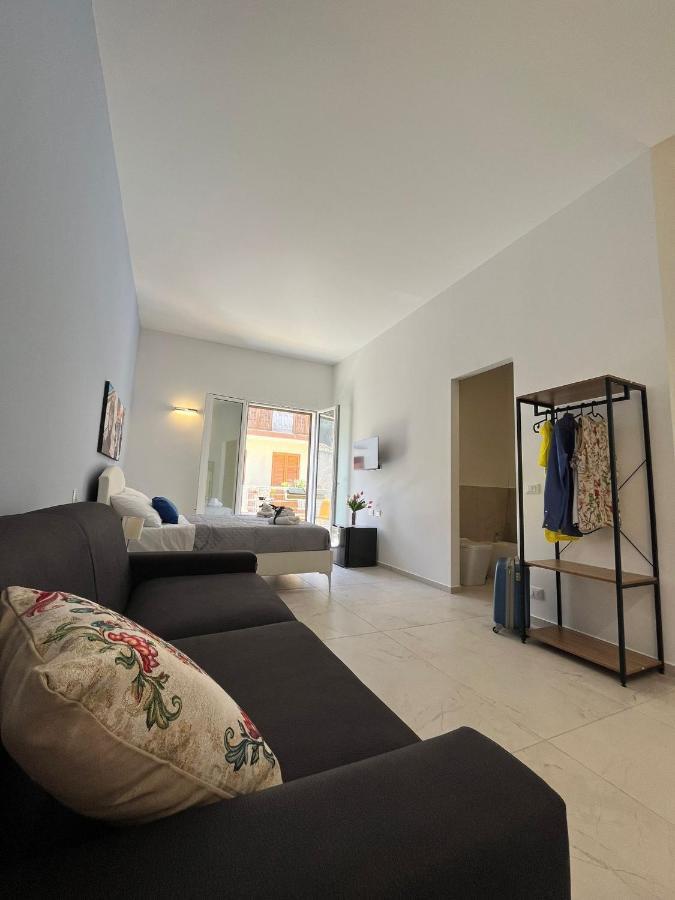 Sicilian Paradise Casa Vacanze 卡斯泰拉马莱 外观 照片
