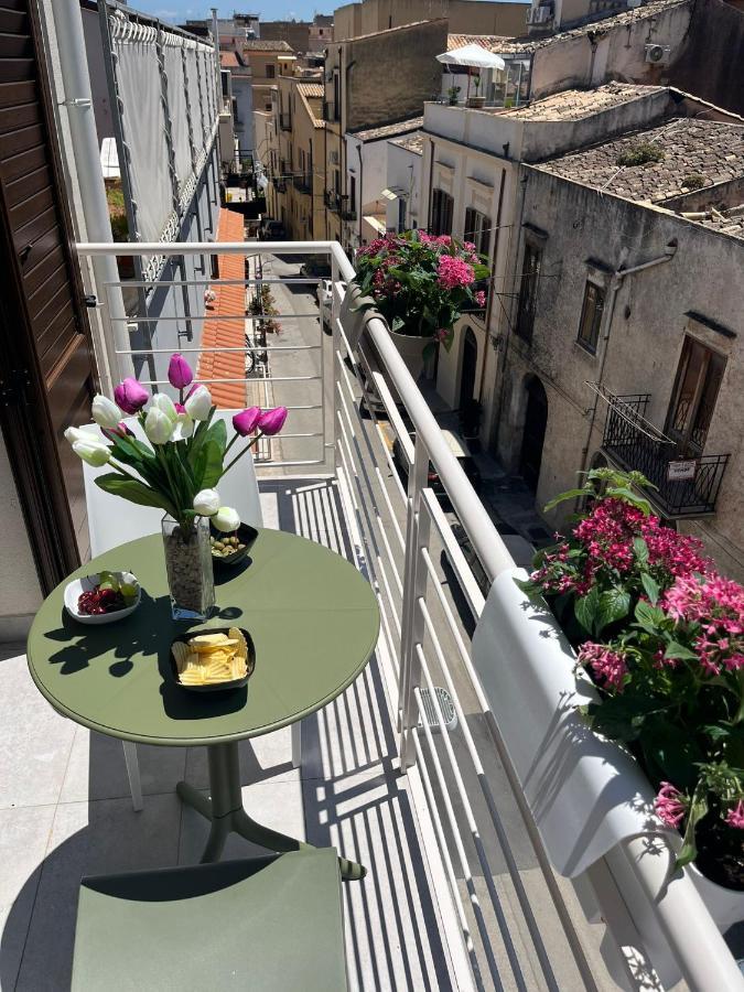 Sicilian Paradise Casa Vacanze 卡斯泰拉马莱 外观 照片