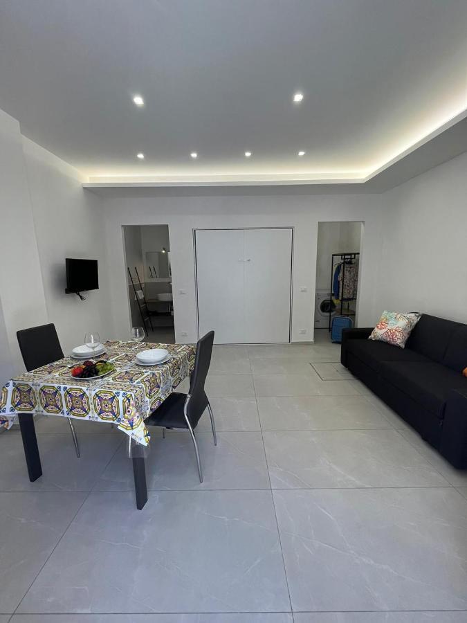 Sicilian Paradise Casa Vacanze 卡斯泰拉马莱 外观 照片